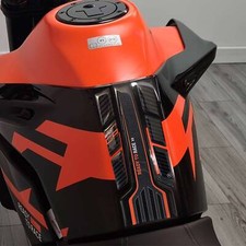 Paraserbatoio Moto Adesivo Gel
