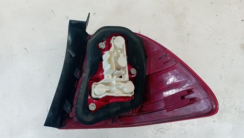 716001 piloto trasero