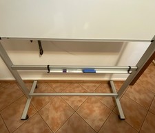 Lavagna bianca magnetica mobile con supporto
