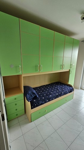 Cameretta verde con letto - cameretta,