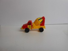 KINDER FERRERO: CAMION BETONIERA ROSSA GIALLA K 94 N. 15