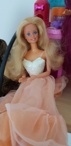 Poupée rare barbie peaches n - poupée,