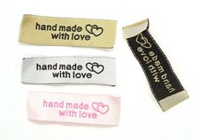 6 etichette tessili cucite