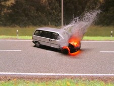 1:87 Fiat Minivan Incendio