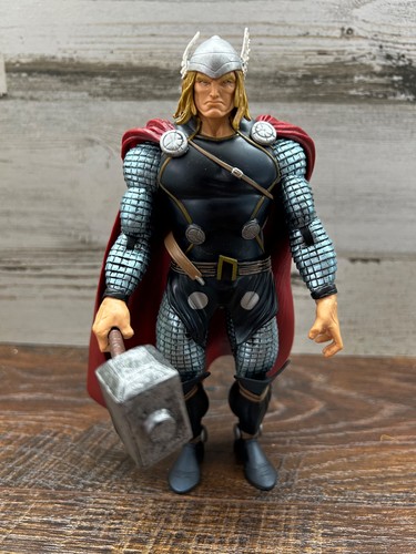 Hasbro marvel legends - legends, thor