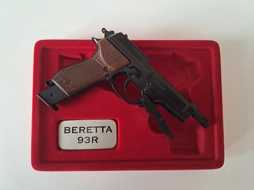 Miniatura pistola beretta 93r - pistola,