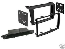 Mascherina autoradio radio