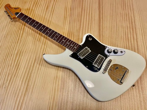 Chitarra aria retro - aria,