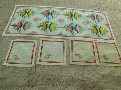 Centrino greco vintage - , a