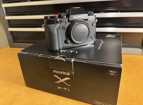 Fujifilm 3 megapixel - x-t1,
