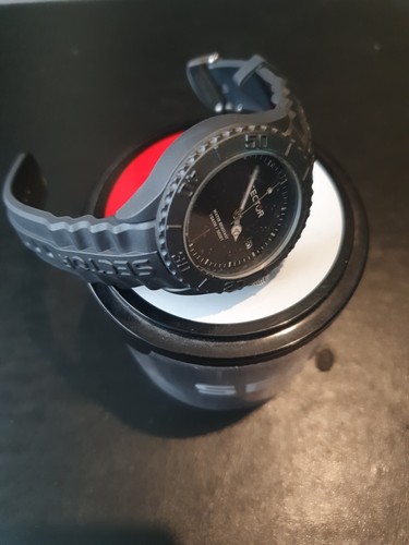 Orologio sector sub - orologio,
