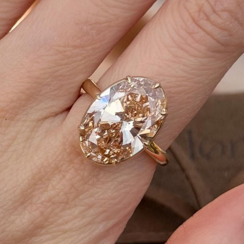 Anello solitario moissanite