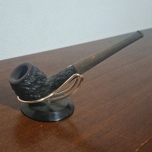 Pipa con supporto portapipa - con, da