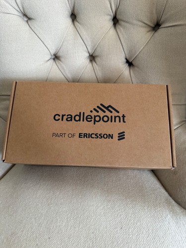 Due ericsson cradlepoint e100 - cradlepoint,
