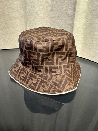 Cappello fendi zucca zucchino - cappello,