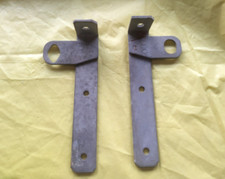 COPPIA DESTRA + SINISTRA STAFFA PARAURTI POSTERIORE FIAT 124 BERLINA