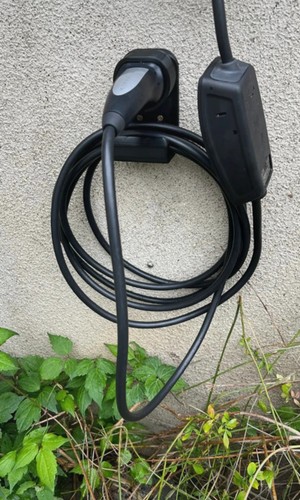 Supporto parete cavo ricarica - parete,