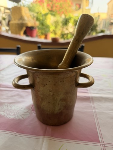 Mortaio con pestello bronzo - con,