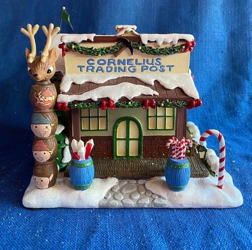 Hawthorne village rudolphs - village,