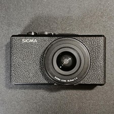 Fotocamera digitale compatta