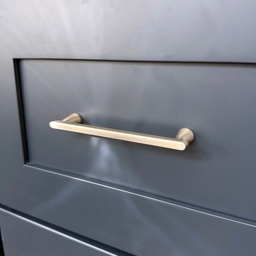 Maniglia cassetto porta