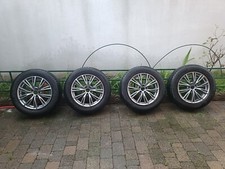 gomme quattro stagioni Yokohama da 235/60 R18 con cerchi Stelvio