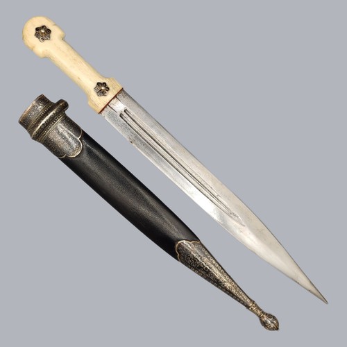 Antico coltello caucasico