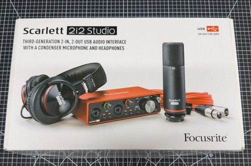 Focusrite scarlett 2i2 studio - scarlett,
