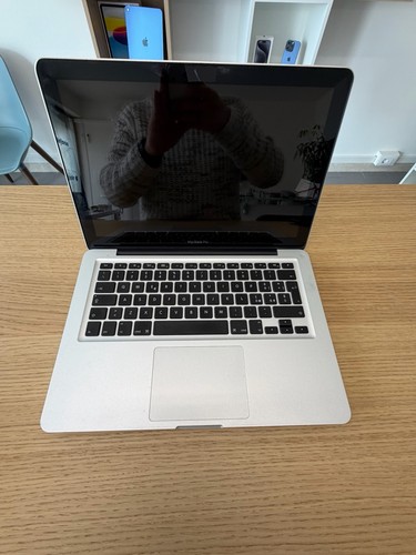 Apple macbook pro - macbook,