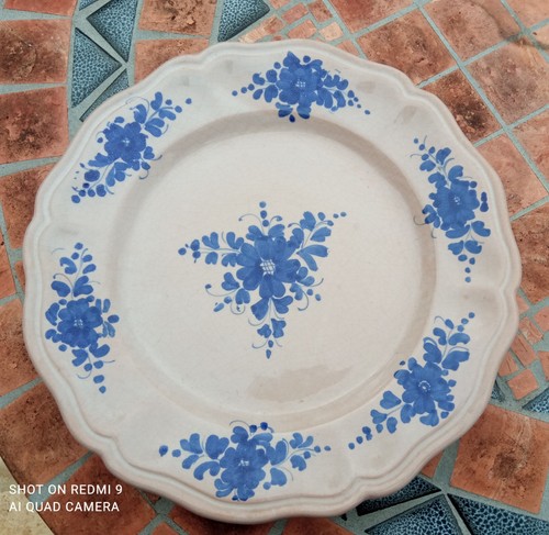 Piatto deruta decorato - piatto, mano