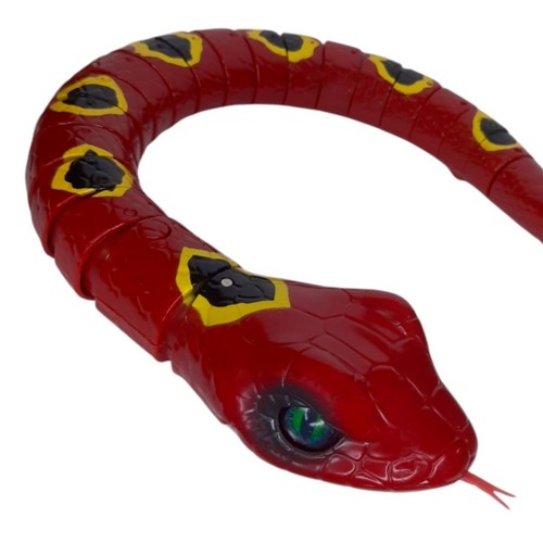 Zuru robo alive red exotic - alive,