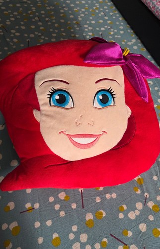 Disney store ariel the - ariel, little