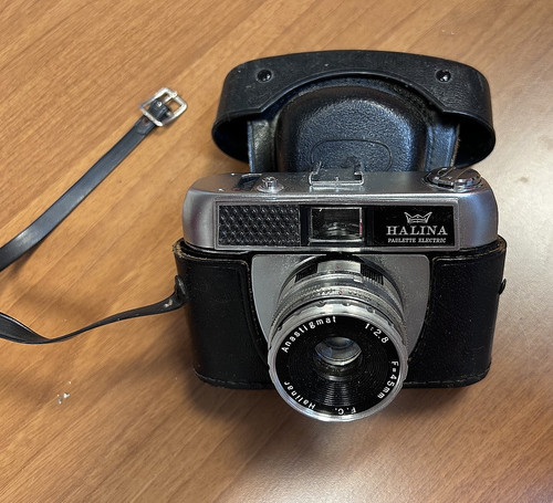 Fotocamera analogica halina - analogica,