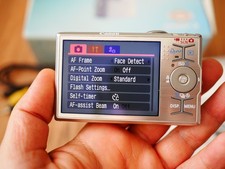 Canon Digital Camera IXUS 90