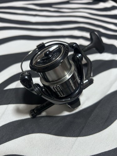 Shimano vanquish c3000mhg - 19,