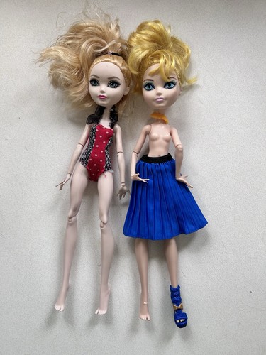 Ever after high lot - of, dolls