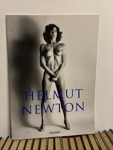 Helmut newton booklet - booklet:, the