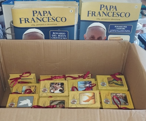 Rosari papa francesco e - 45,