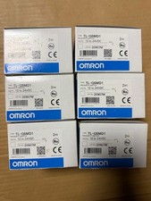 OMRON TL-Q5MD1 2 M 6 pezzi set