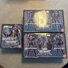 Saint Seiya Myth Cloth figure