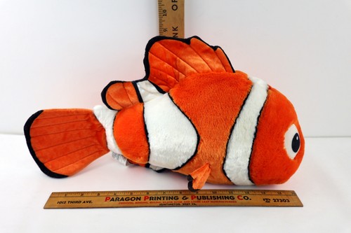 Disney store finding nemo - disney,