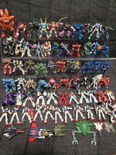 Lotto 77 pezzi Gundam Capsule