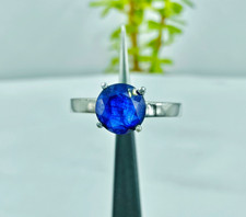 Anello zaffiro naturale taglio