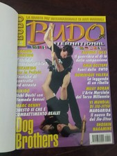 10 riviste Budo International arti marziali 2002 annata completa rilegate