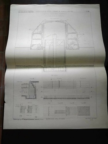 Disegno tecnico carta - su,