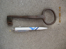 GRANDE ANTICA CHIAVE DA PORTONE FERRO FORGIATO CIRCA CM. 20 EPOCA 1700