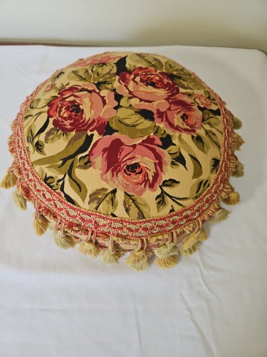 Rose tree cuscino rotondo - rose,
