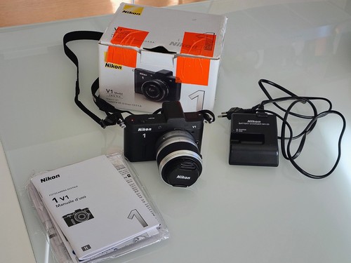 Nikon mirrorless nera - nikon, v1