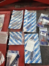 FIAT ORIGINALE 7660136 SCRITTA LOGO ETICHETTA Sigla "45S" Fiat Uno Nuova 