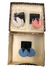 3 PAIA ORECCHINI CERCHI BIANCHI AZZURRI ROSA VINTAGE IN VECCHIA SCATOLA CARTONE